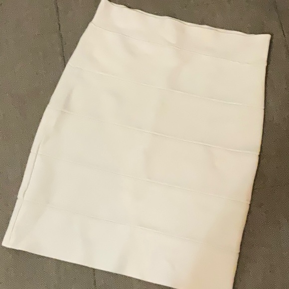 Skirt - Picture 1 of 1